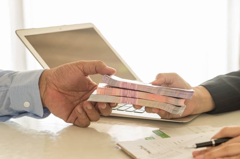 Bonus Akhir Tahun Untuk Dana Darurat dan Investasi